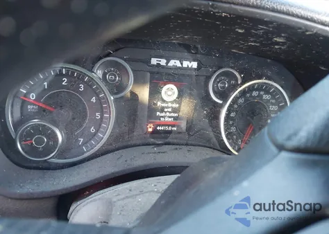 2024 Ram 2500 Tradesman 4X4 6'4 Box z USA, uszkodzony, nr VIN 3C6TR5CJXRG317899